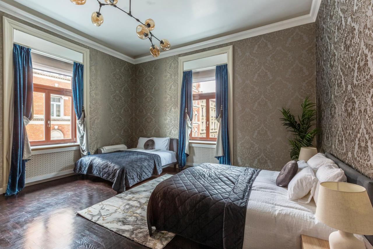 Luxury Apartment With Balcony Next To The New York Cafe Budapest Exterior photo